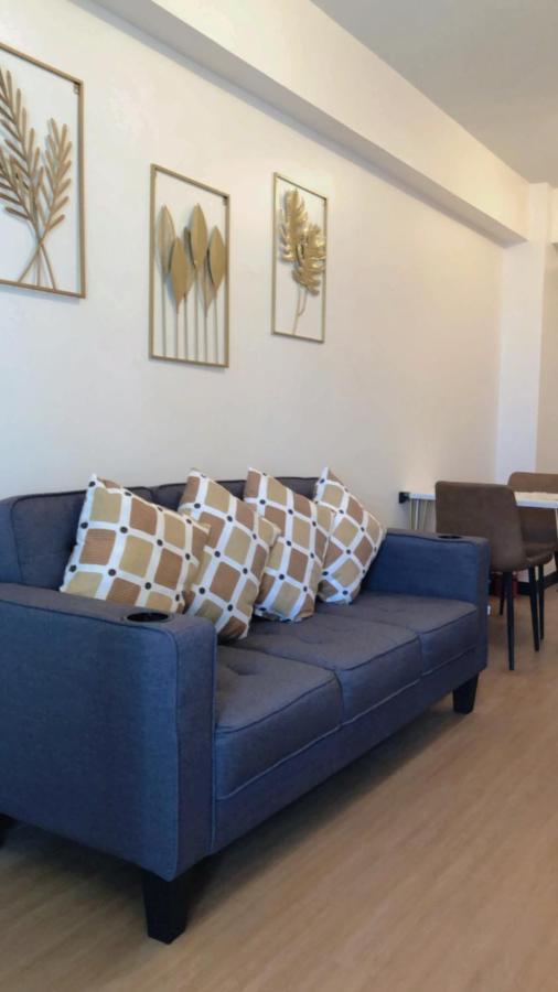 The Celandine By Dmci Homes Caloocan Экстерьер фото