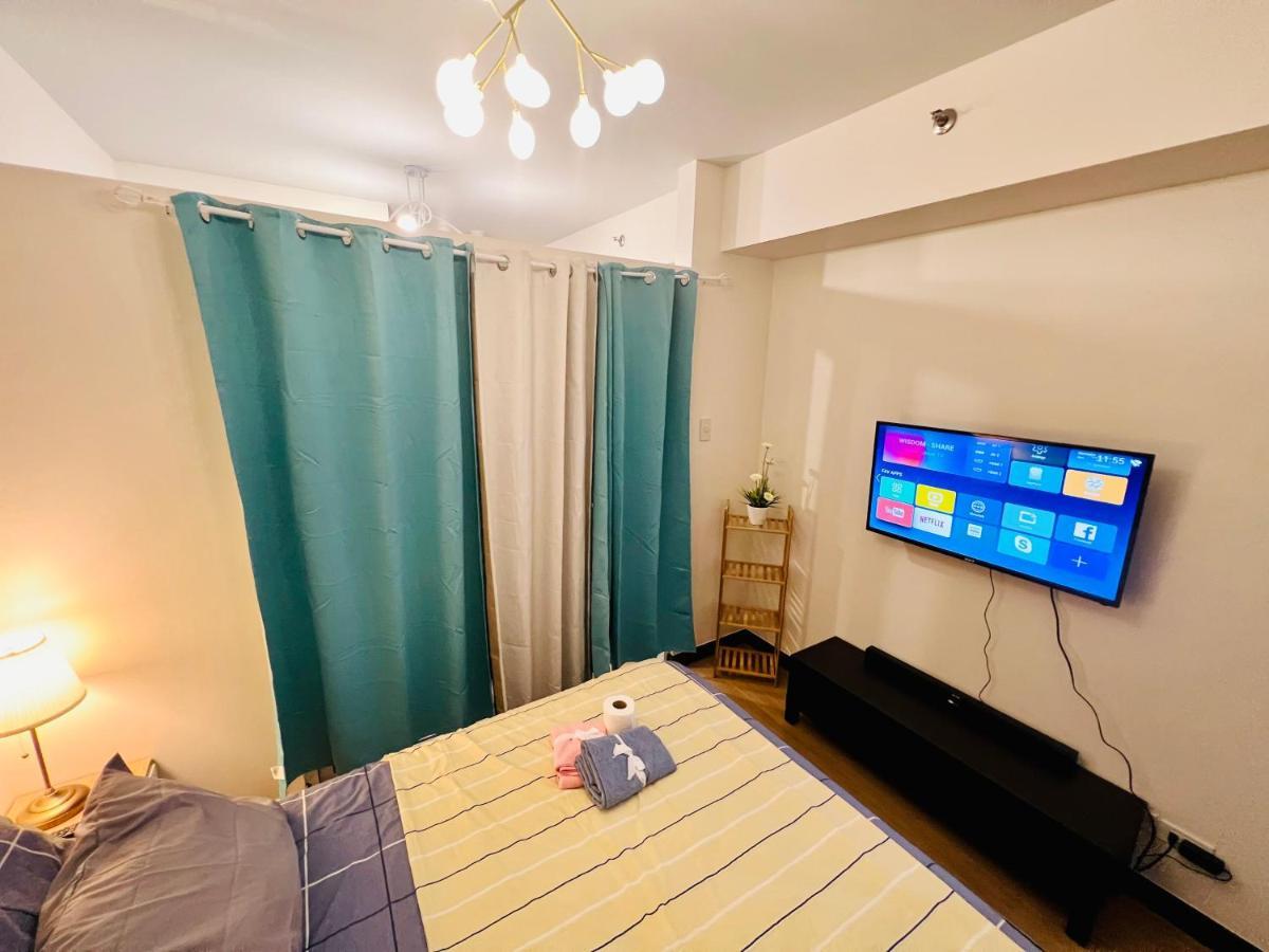The Celandine By Dmci Homes Caloocan Экстерьер фото