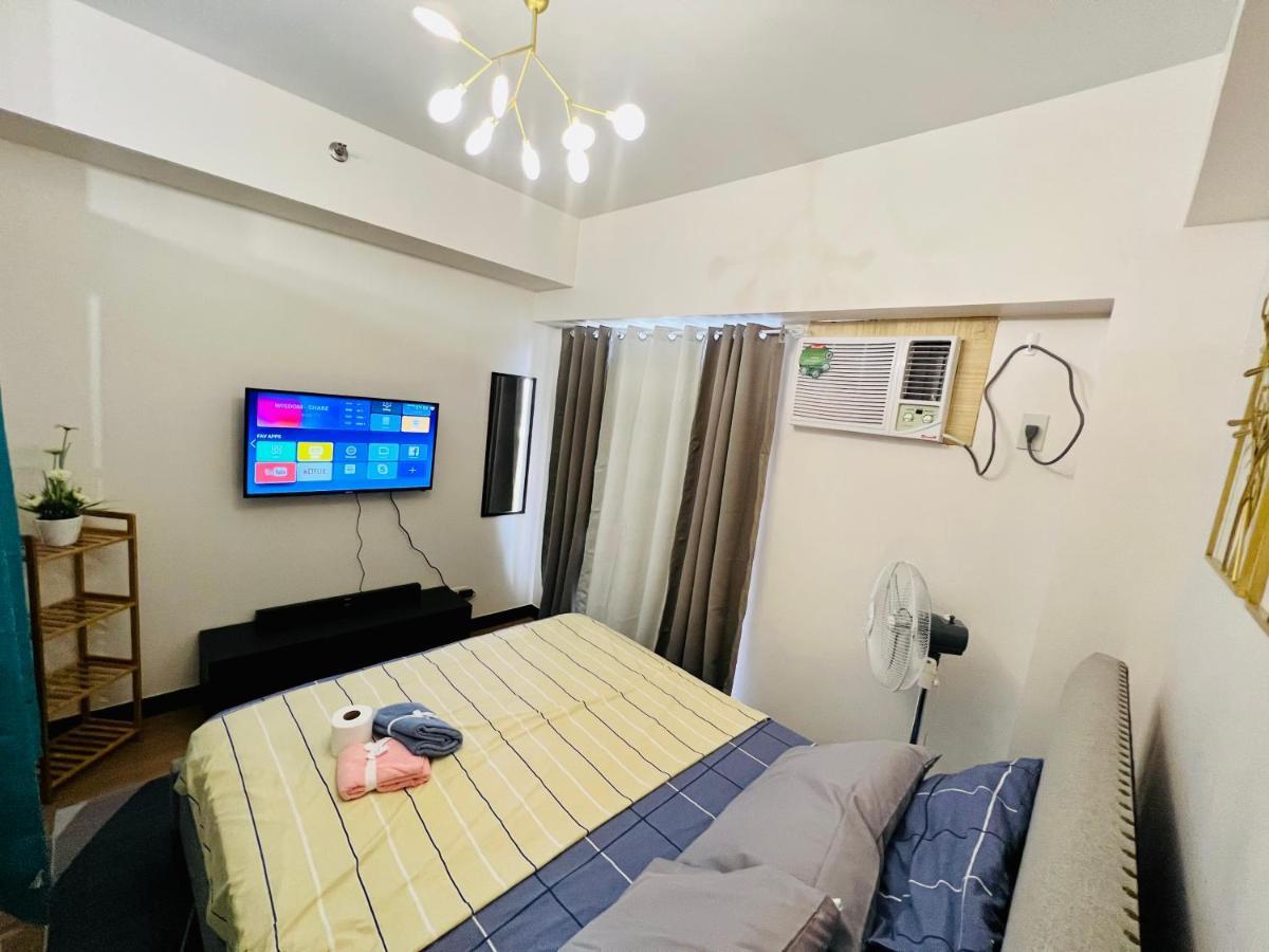 The Celandine By Dmci Homes Caloocan Экстерьер фото